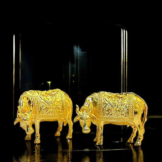 Premium Cow Showpiece SPC-331