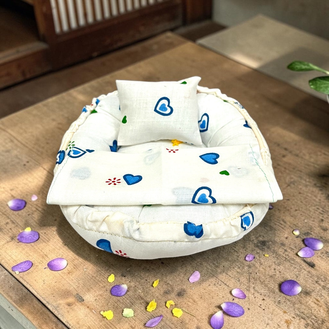 Luxury White Laddu Gopal Ji Bedding & Pillow Set