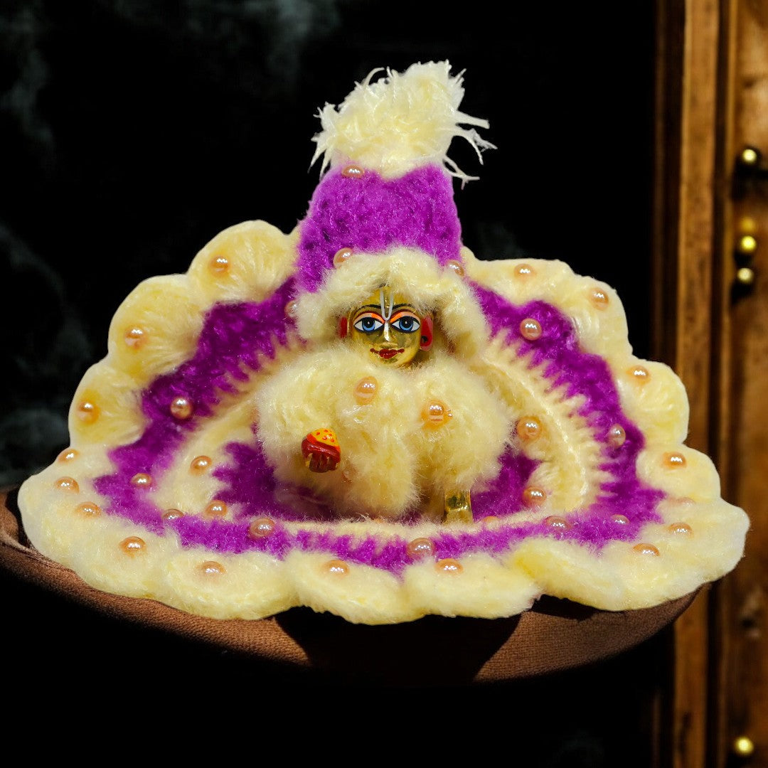 Woolen Laddu Gopal Ji Poshak by Kiroshia SP-W20