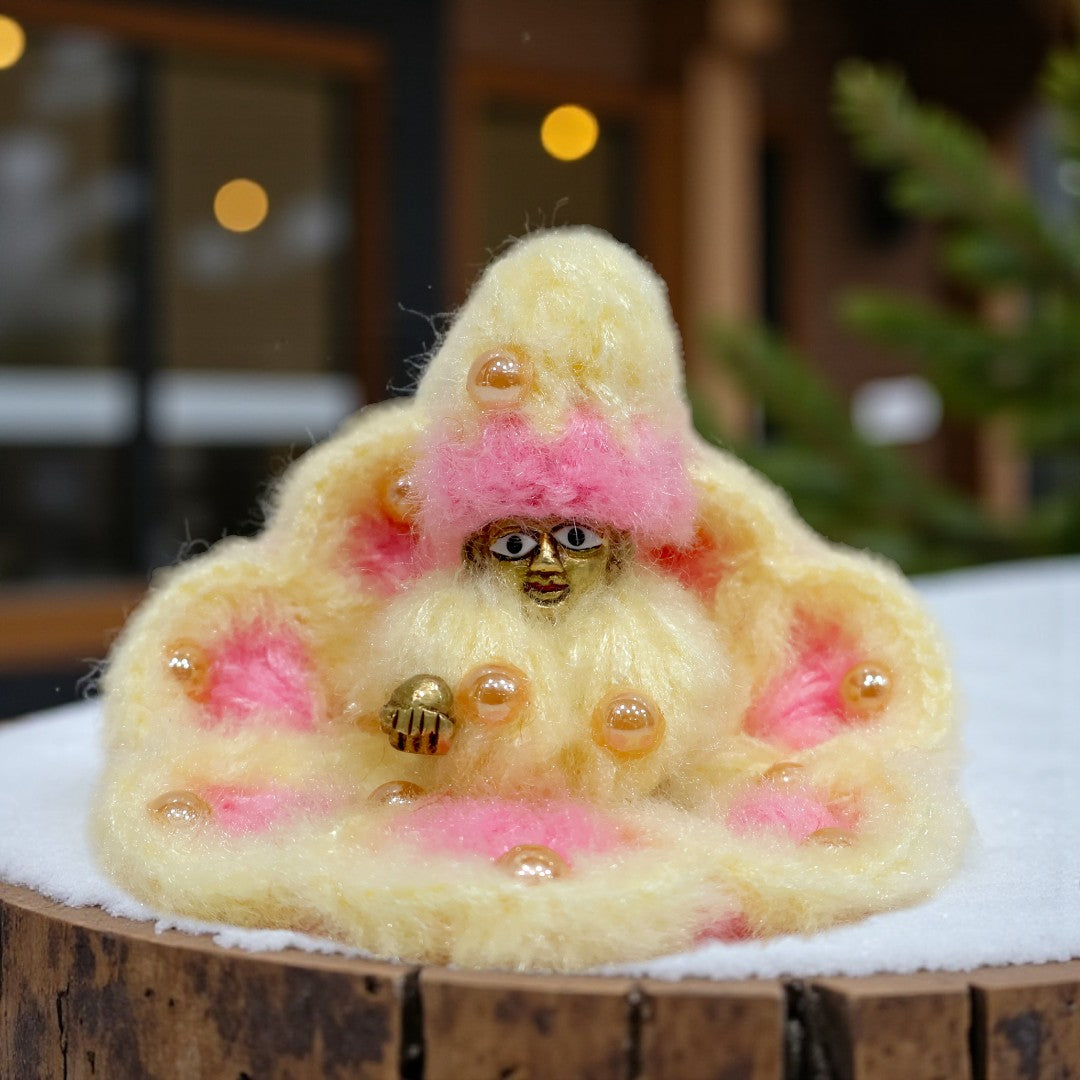 Woolen Laddu Gopal Ji Poshak by Kiroshia SP-W37