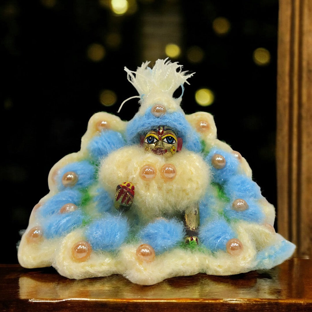 Woolen Laddu Gopal Ji Poshak by Kiroshia SP-W44