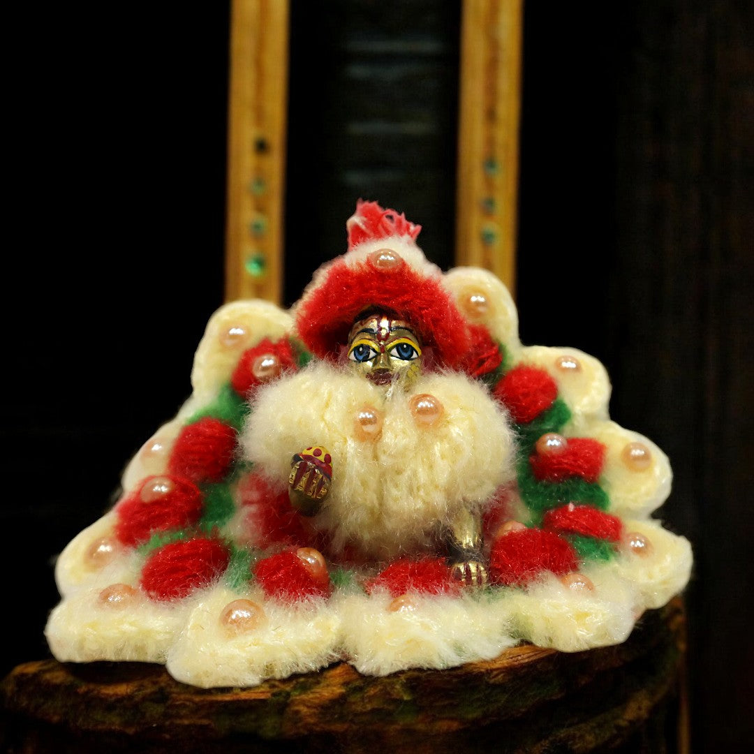 Woolen Laddu Gopal Ji Poshak by Kiroshia SP-W44