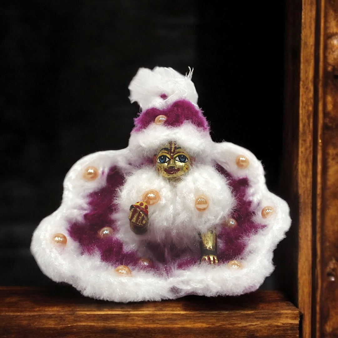 Woolen Laddu Gopal Ji Poshak by Kiroshia SP-W42