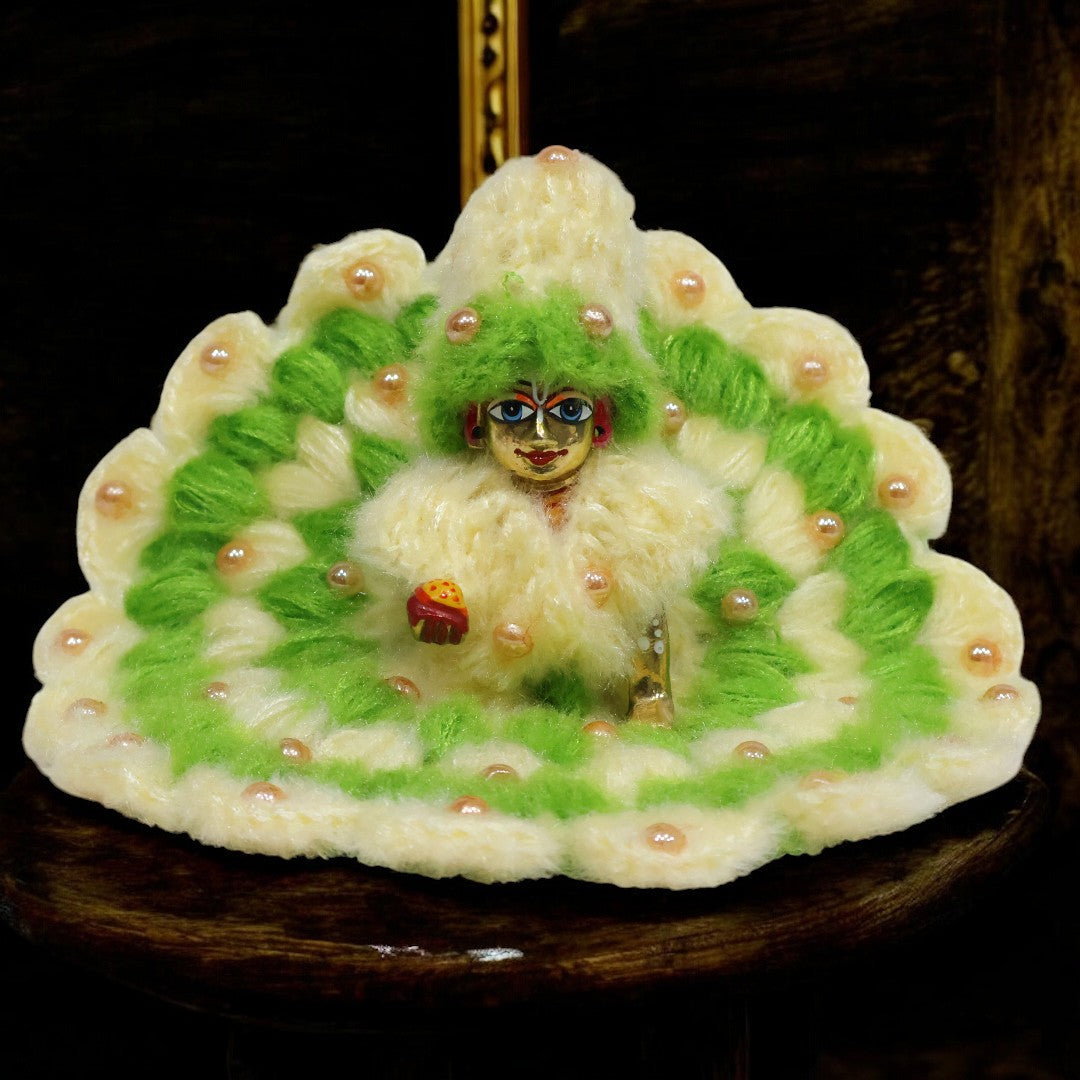 Woolen Laddu Gopal Ji Poshak by Kiroshia SP-W19