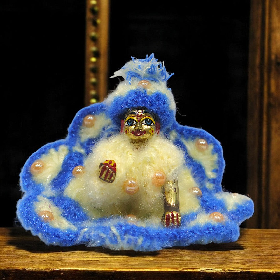 Woolen Laddu Gopal Ji Poshak by Kiroshia SP-W49