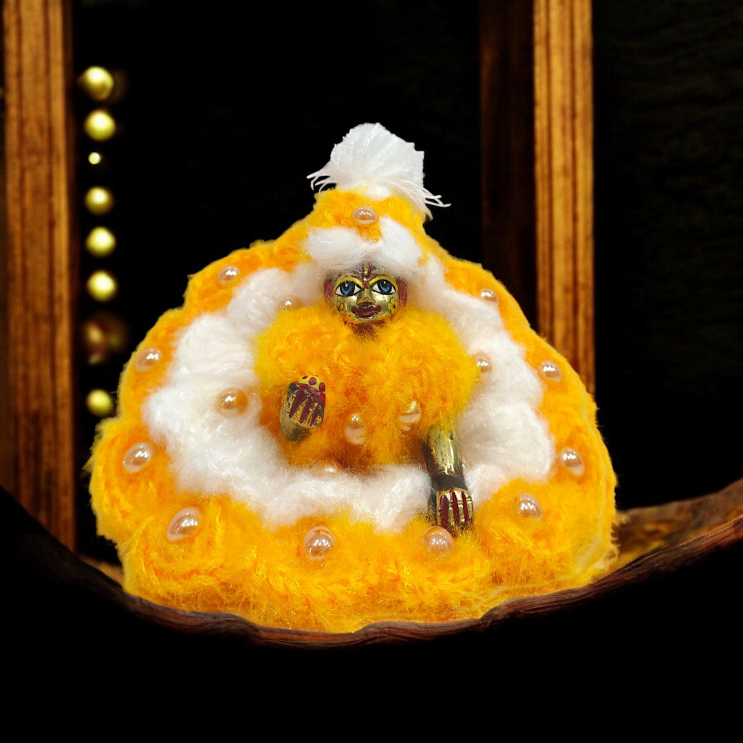 Woolen Laddu Gopal Ji Poshak by Kiroshia SP-W51