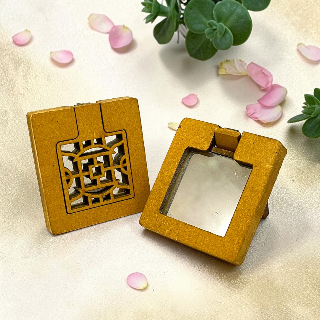 Divine Wooden Folding Mirror SPC-621 by Shri Poshak – Intricate Laser Cut Jali Cover for Puja Mandir & Laddu Gopal Makeup