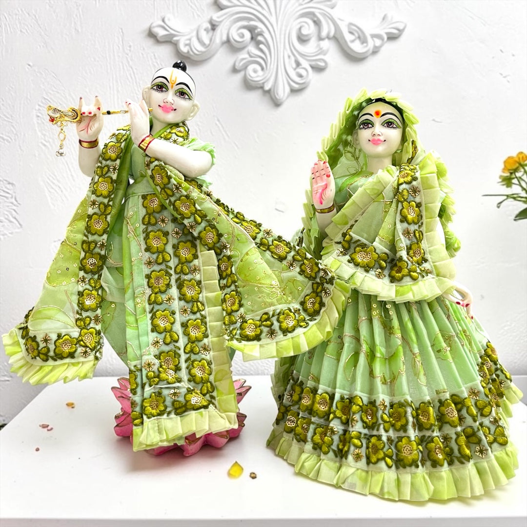 Premium Radha Krishna Dress Set SP-I25 with Luxury Box Packaging – Designer Scalloped Border Poshak for Jugal Sarkar (Includes Patka Styling Pin)