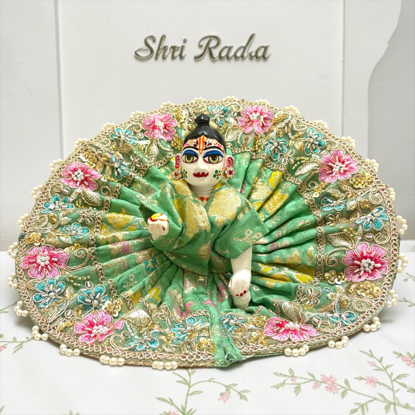 🌟 Janmashtami Exclusive: Laddu Gopal Ji in the Royal SP-I31 Heavy Floral Thread Work & Pearl-Bordered Poshak
