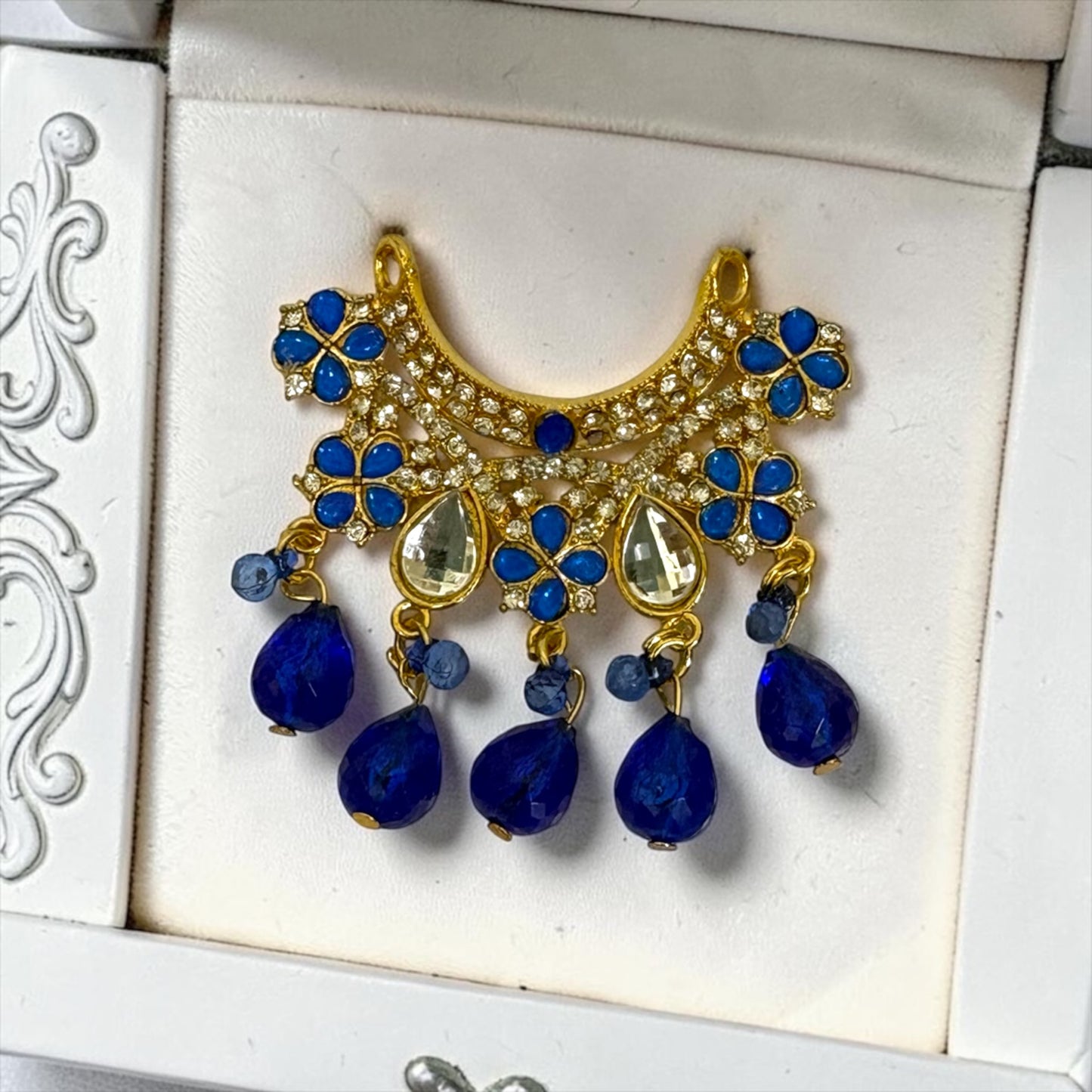 Royal Kundan & Bead-Drop Haar for Deities SPC-733