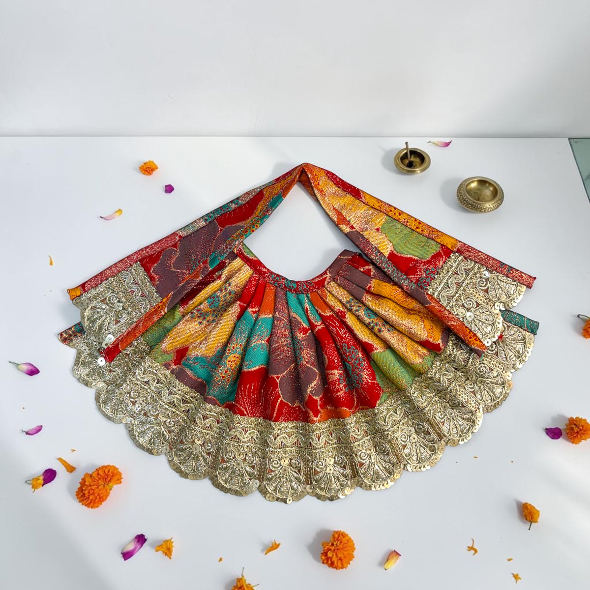 🌺 Designer Navratri Special Royal Golden Zari Border Mata Rani Lehnga Patka Set - SP-I77