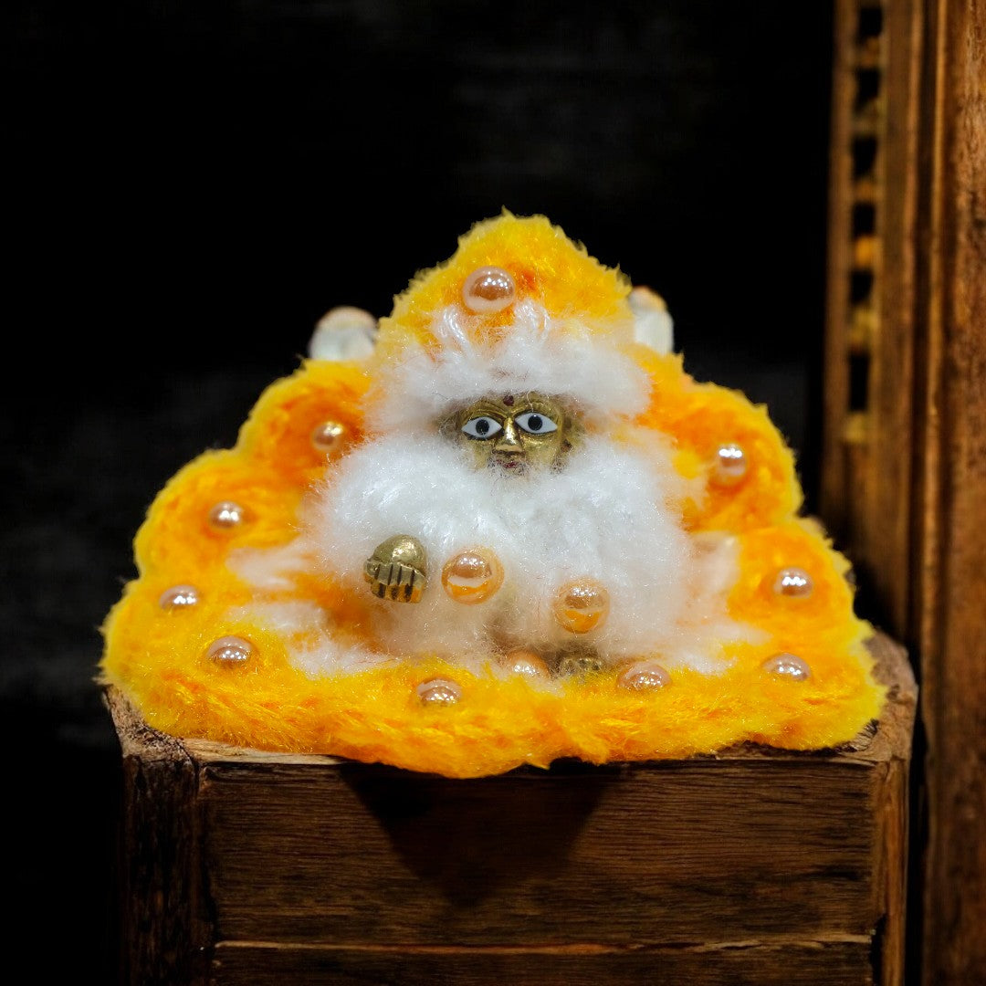 Woolen Laddu Gopal Ji Poshak by Kiroshia SP-W41