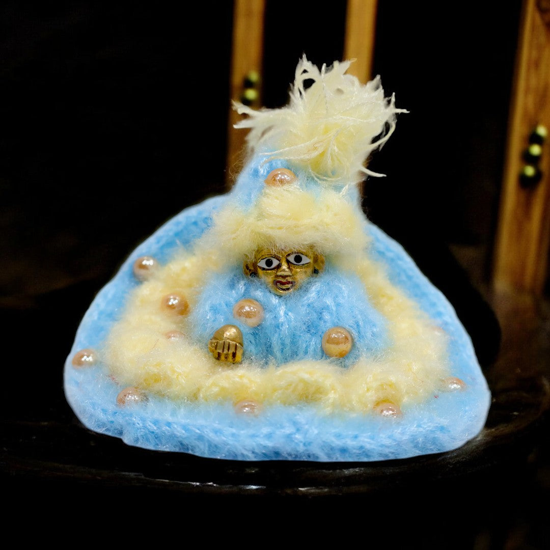 Woolen Laddu Gopal Ji Poshak by Kiroshia SP-W39