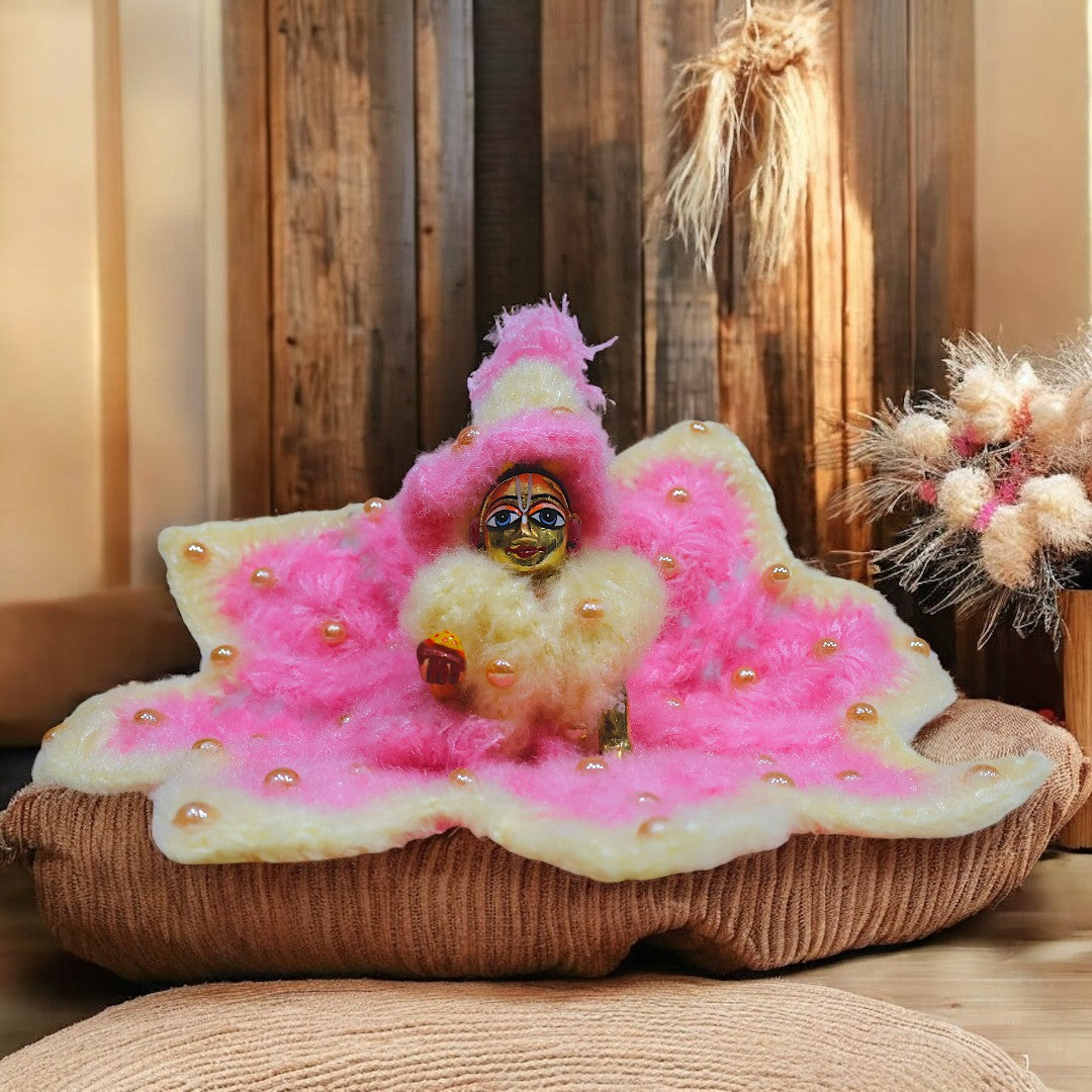 Woolen Laddu Gopal Ji Poshak by Kiroshia SP-W26