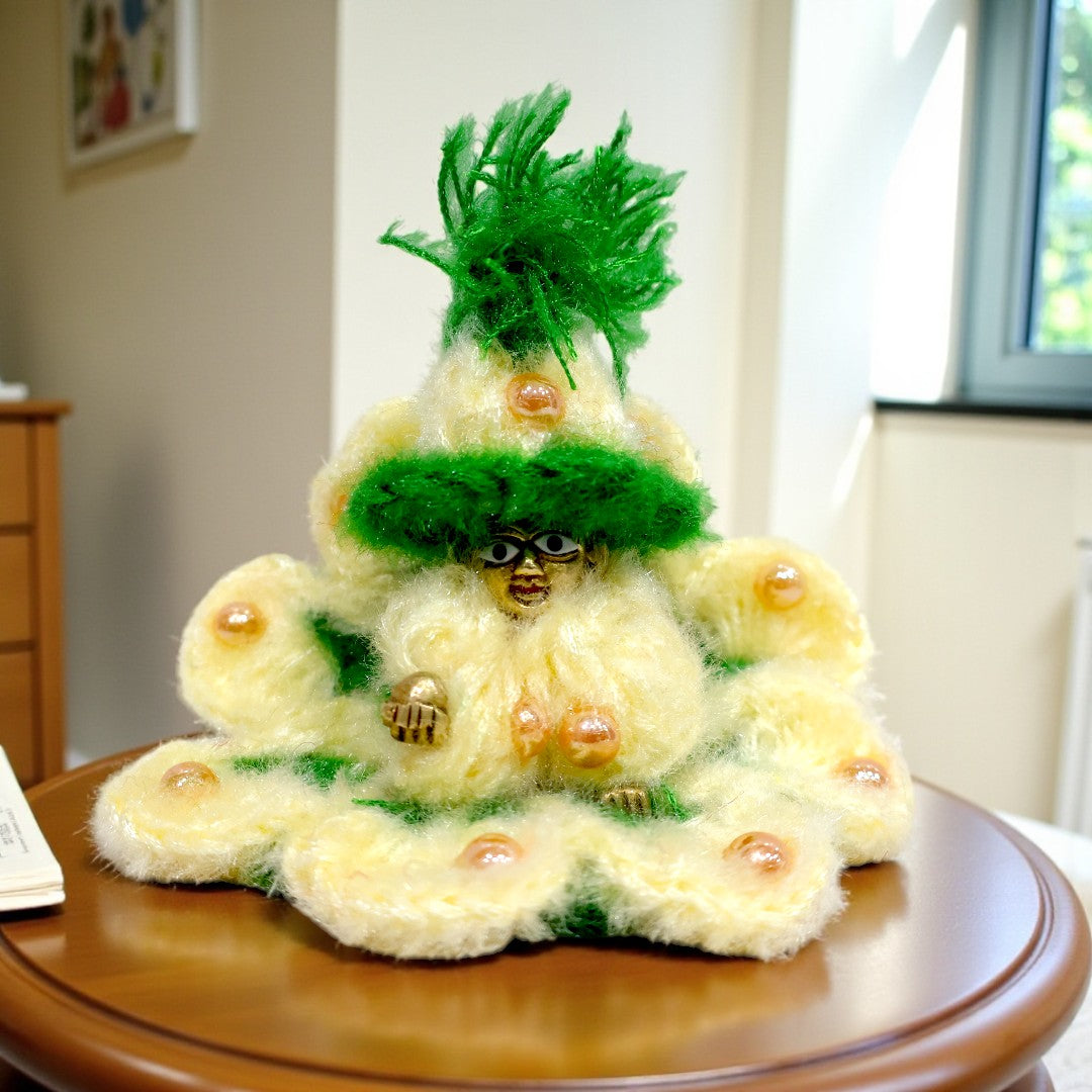 Woolen Laddu Gopal Ji Poshak by Kiroshia SP-W35