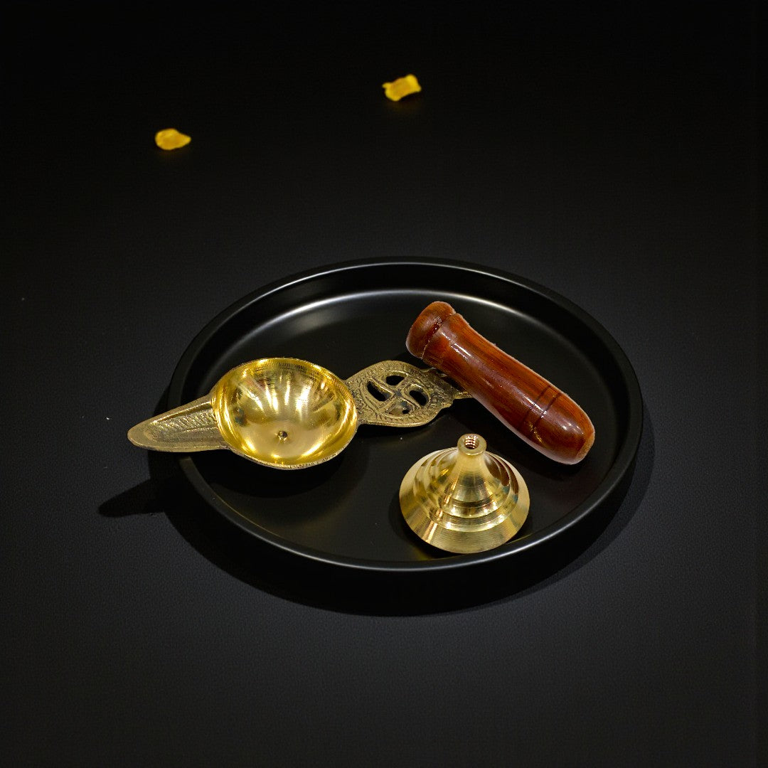 Elegant Standing Brass Aarti Diya with Heat-Resistant Wooden Handle