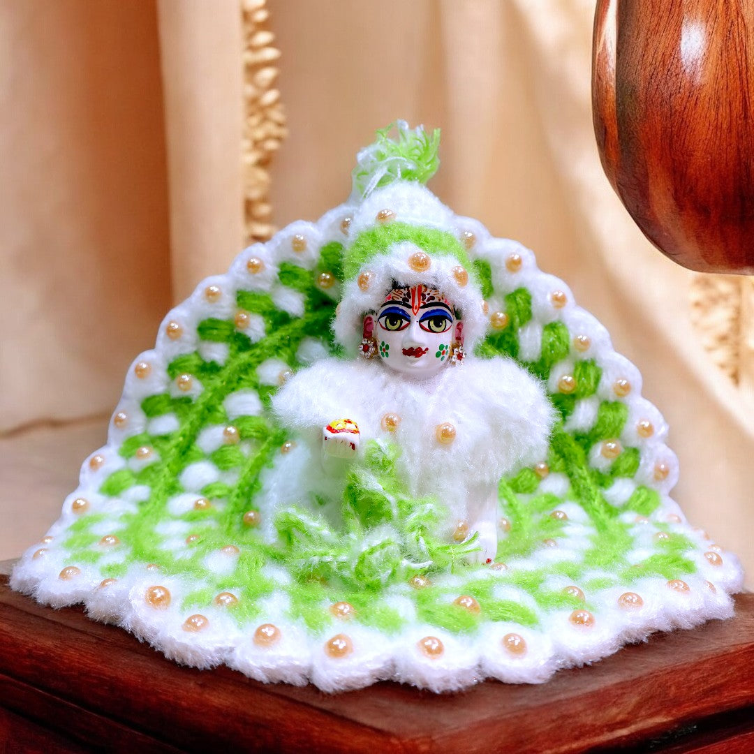Woolen Laddu Gopal Ji Poshak by Kiroshia SP-W10