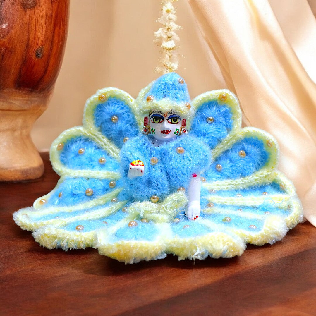 Woolen Laddu Gopal Ji Poshak by Kiroshia SP-W15